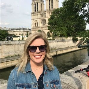 Meet your Posher, Rebekah